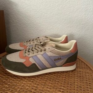 Gola Classic Colorado Sneakers | bone, khaki and lavender